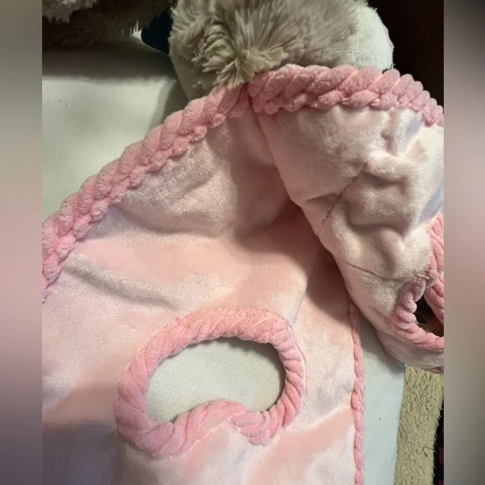 NWT Flappiez Outward Hound Flappiez Bunny Dog Toy with White and Pink Accents